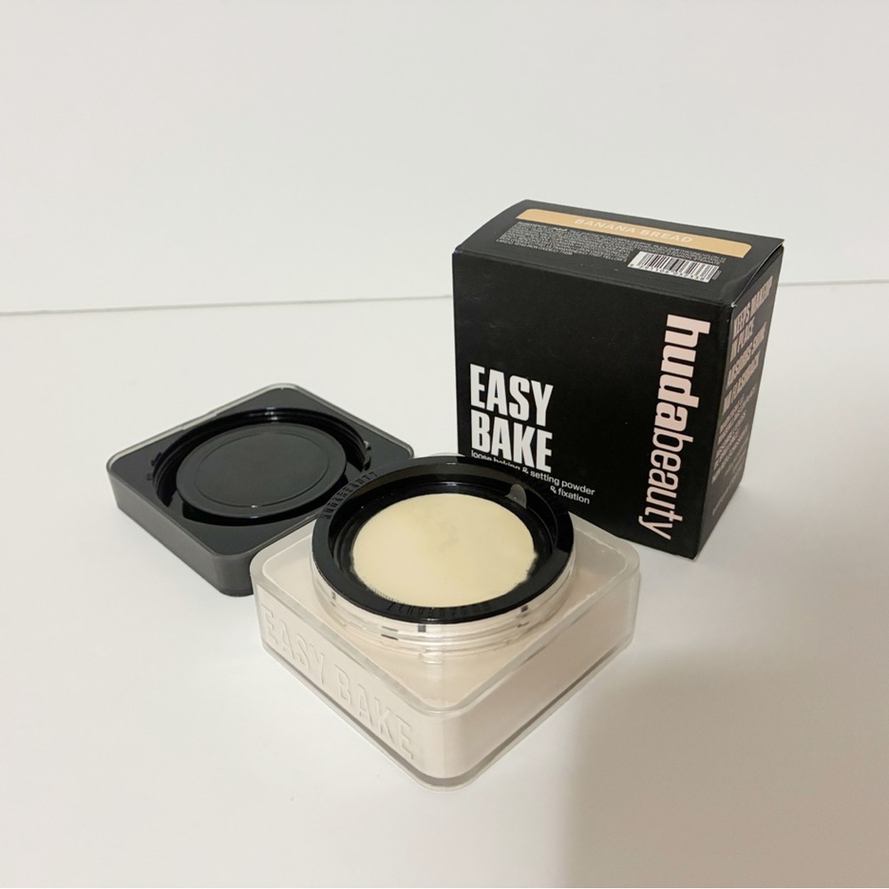 🌸 Huda Beauty Easy Bake Loose Baking & Setting Powder Banana Bread 20g - Picture 4 of 4